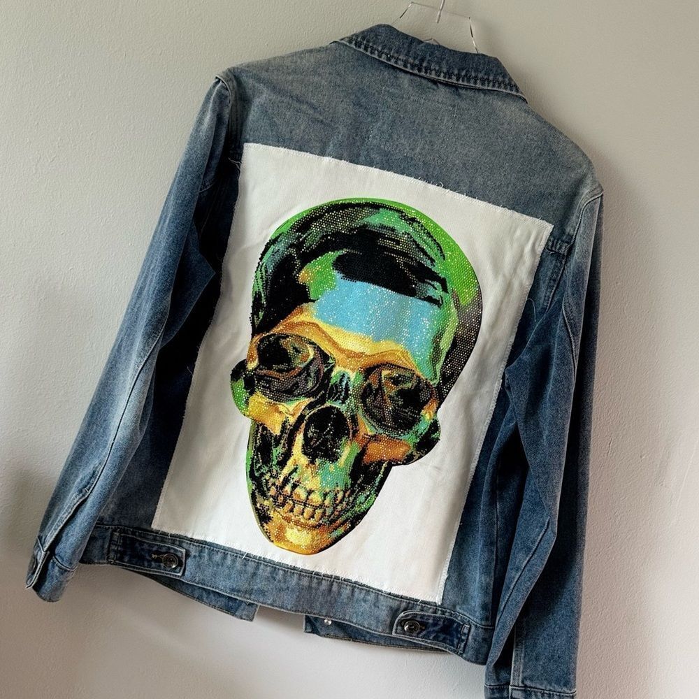 ⭕️ Men’s Denim Jacket Crystals Skull